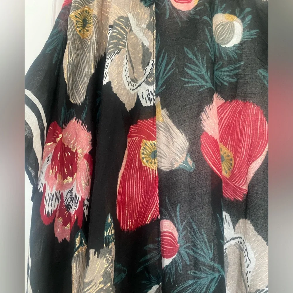 Cover - Picture 5 of 5